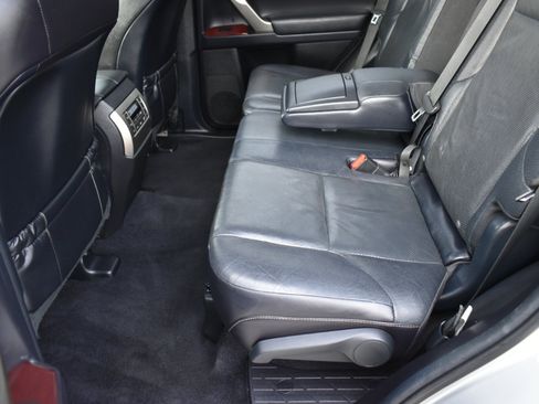 Used 2015 Lexus GX 460 image 26