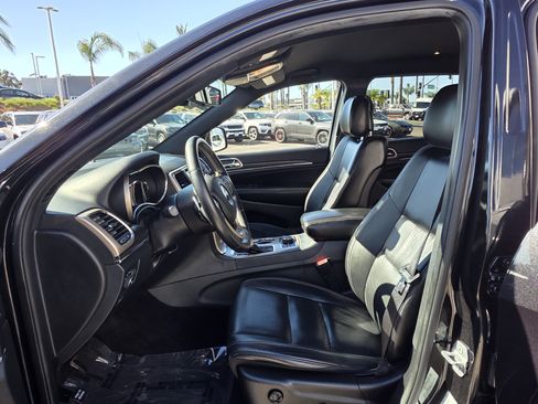 Used 2016 Jeep Grand Cherokee Limited AWD/4WD image 15