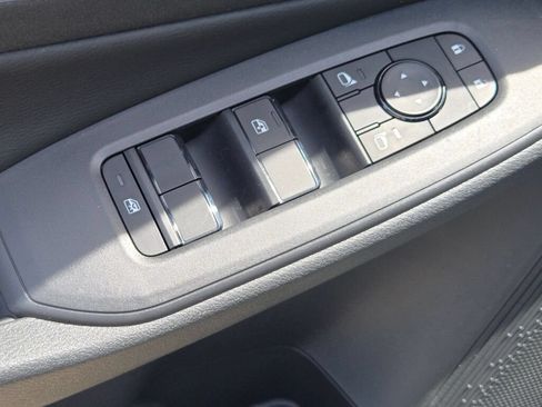 Used 2026 Nissan Sentra SV w/ SV Convenience Package FWD image 20