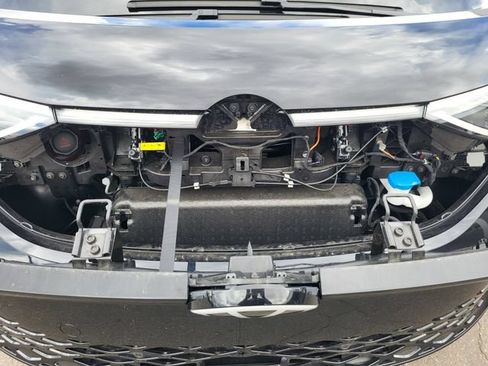 New 2025 Volkswagen ID. Buzz Pro S RWD image 11