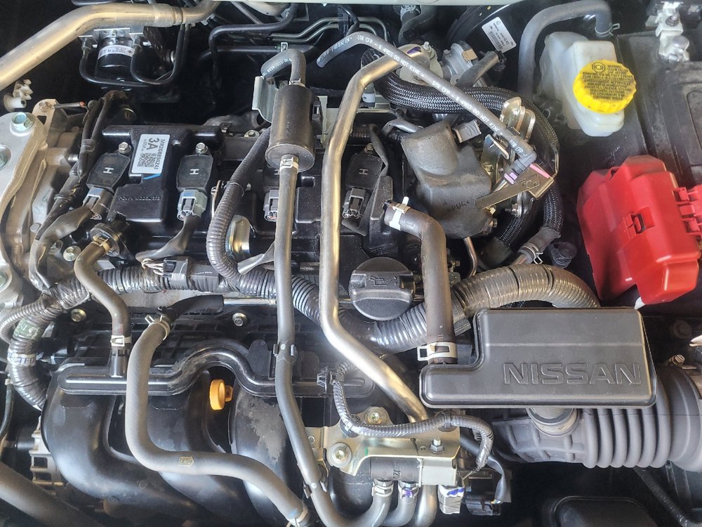 Used 2025 Nissan Sentra SV FWD image 30