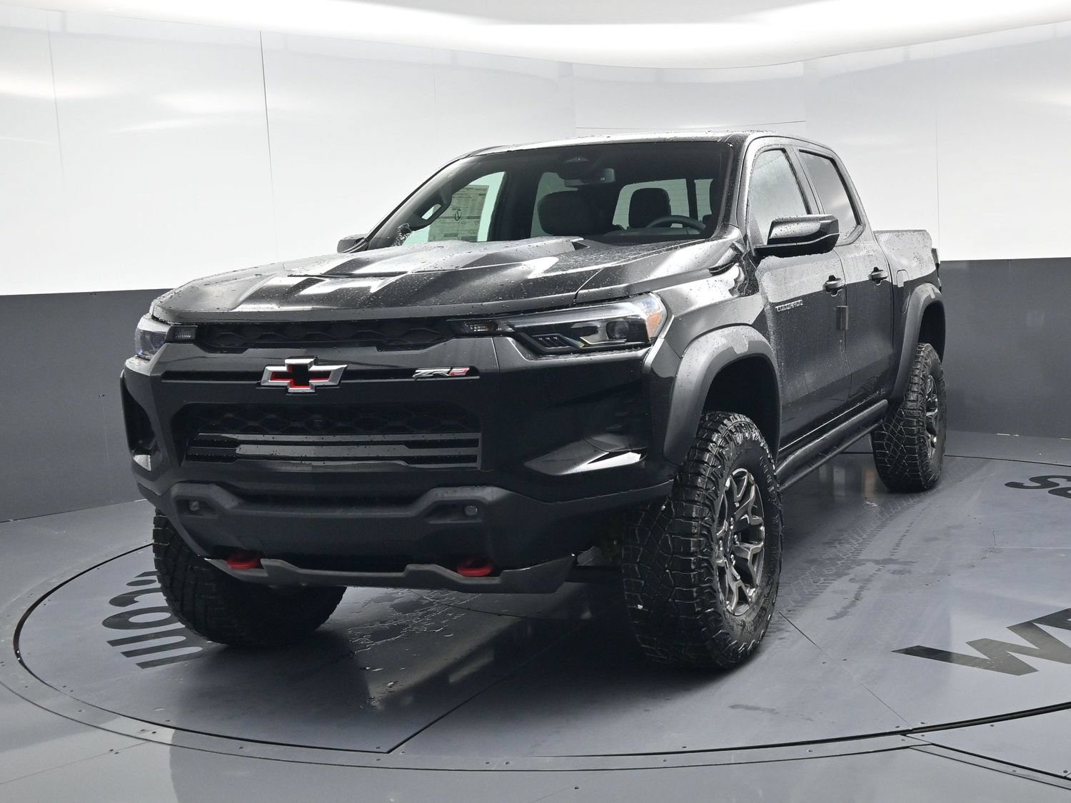 New 2026 Chevrolet Colorado ZR2 w/ Technology Package AWD/4WD image 11