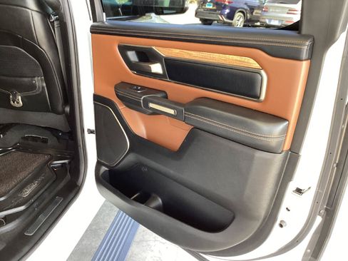 Used 2019 RAM 1500 Limited AWD/4WD image 15