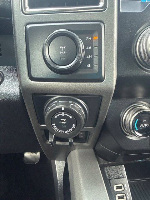 Used 2019 Ford F150 Raptor w/ Equipment Group 802A Luxury AWD/4WD image 19