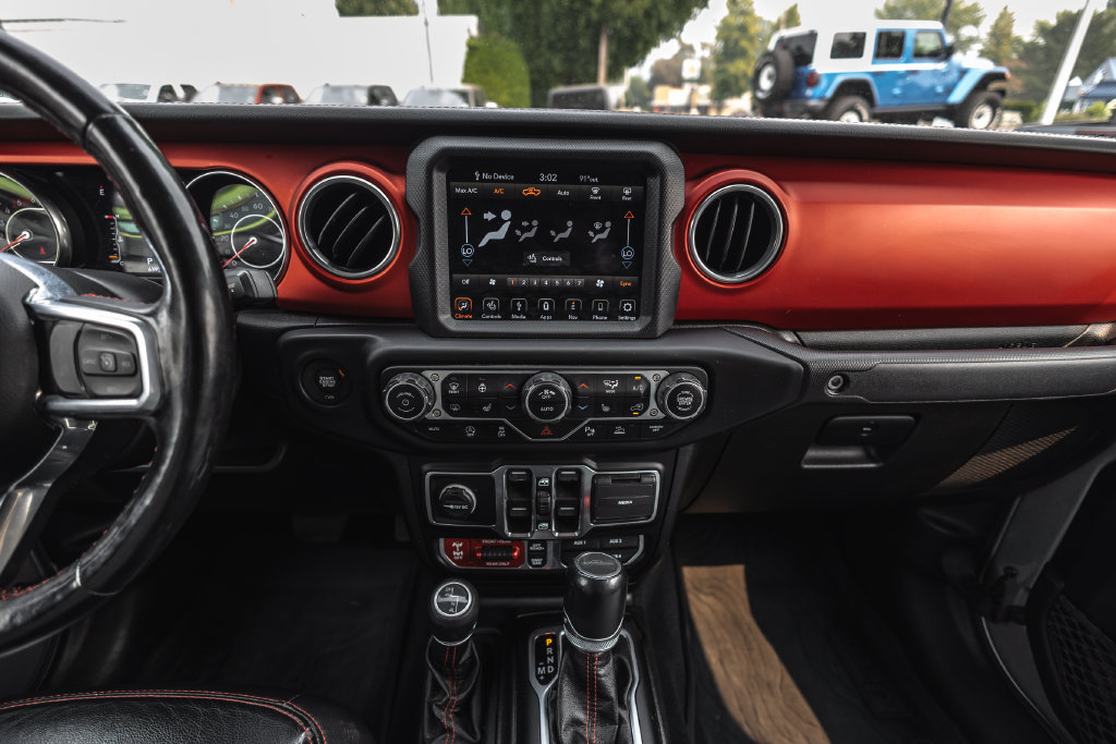Used 2021 Jeep Gladiator Rubicon AWD/4WD image 29