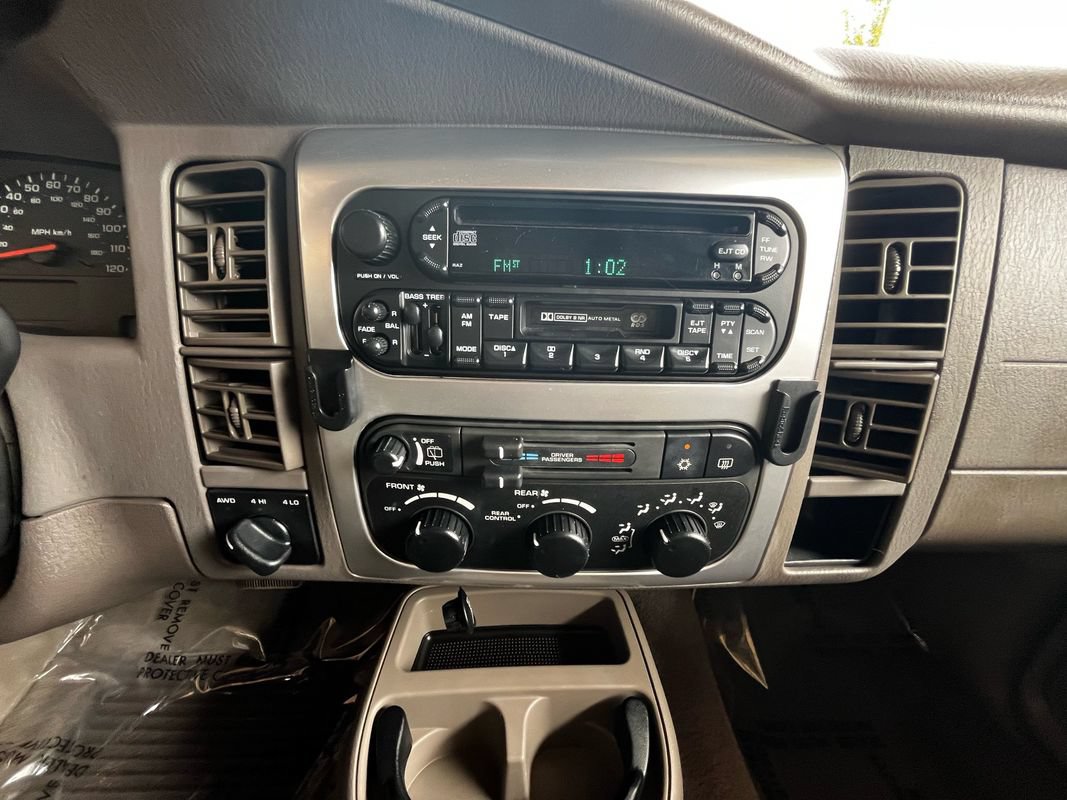 Used 2003 Dodge Durango SLT Plus AWD/4WD image 14