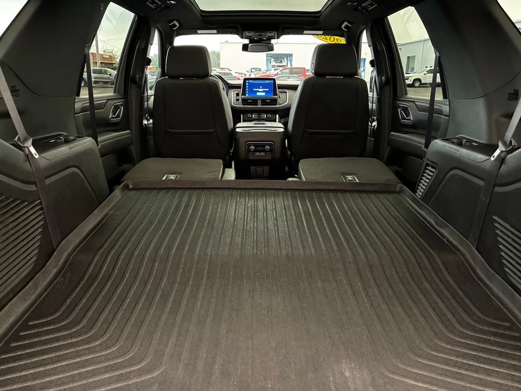 Used 2023 Chevrolet Tahoe Z71 w/ Z71 Off-Road Package AWD/4WD image 32