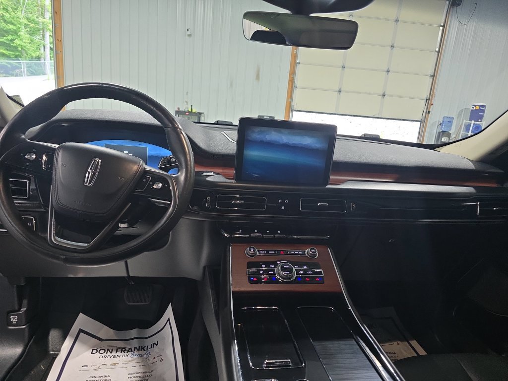 Used 2022 Lincoln Aviator Reserve w/ Elements Package Plus AWD/4WD image 15