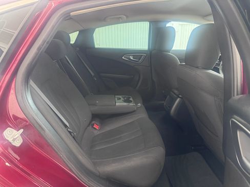 Used 2015 Chrysler 200 Limited FWD image 11