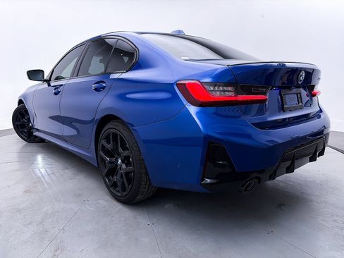 Used 2025 BMW 330i Sedan w/ M Sport Package RWD image 2