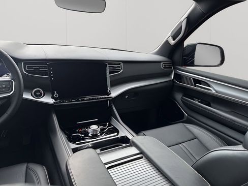 New 2026 Jeep Grand Wagoneer L Limited AWD/4WD image 26