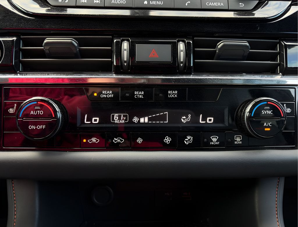 Used 2025 Nissan Pathfinder Rock Creek AWD/4WD image 34