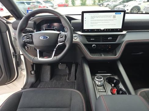 Used 2025 Ford Explorer ST w/ Sun And Sound Package AWD/4WD image 8