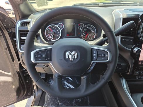 New 2026 RAM 2500 Big Horn AWD/4WD image 17