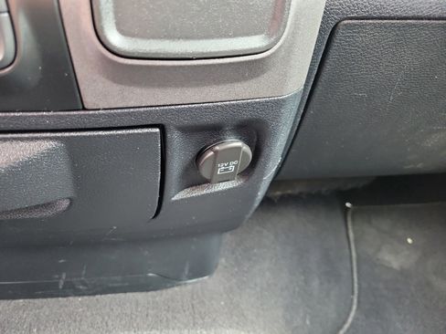 Used 2016 RAM 1500 Express image 13