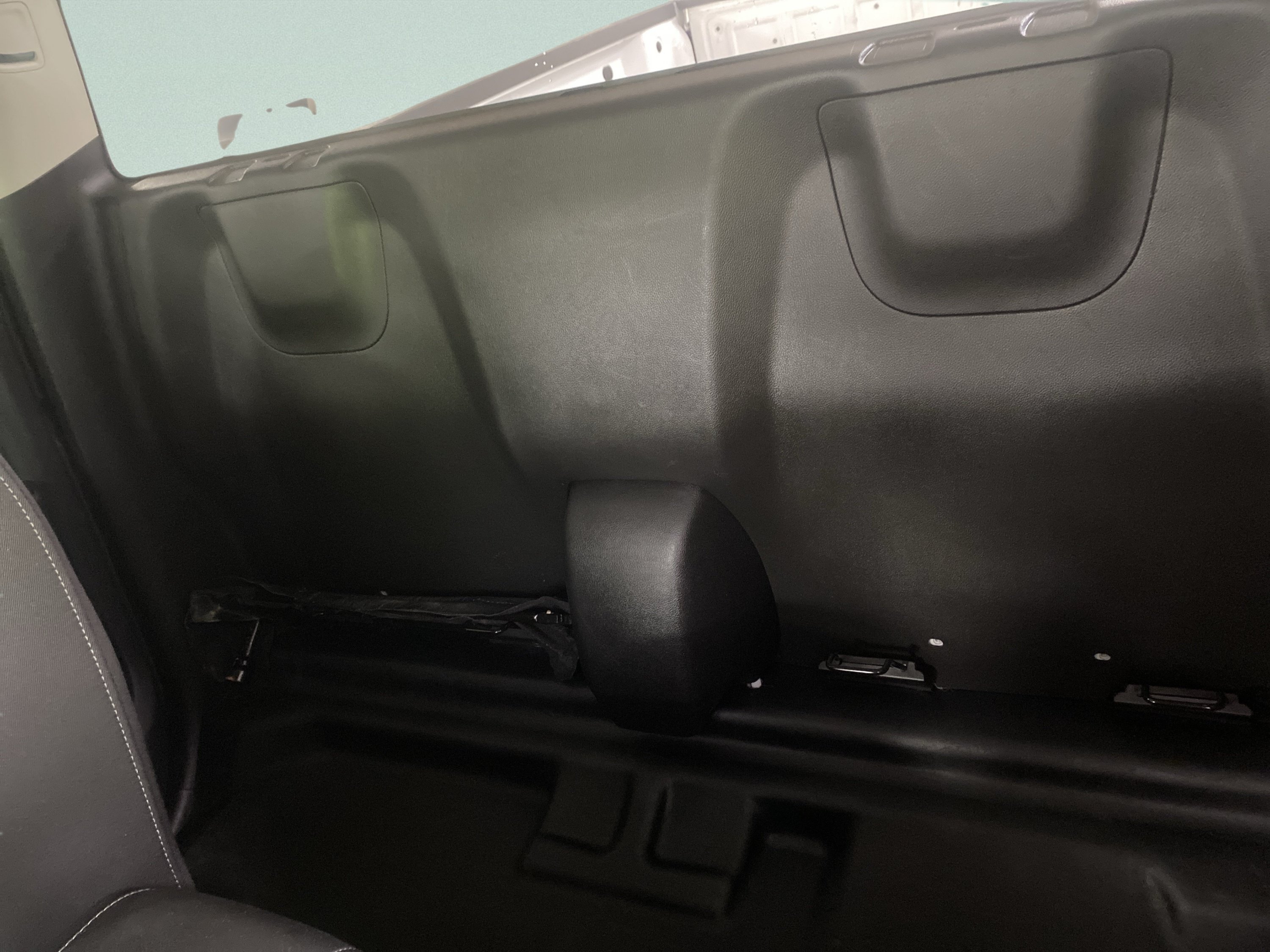 Used 2022 Chevrolet Colorado LT w/ Fleet Safety Package RWD image 10