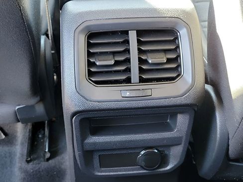 Used 2023 Volkswagen Tiguan S image 22