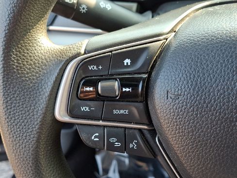 Used 2020 Honda Accord LX image 19
