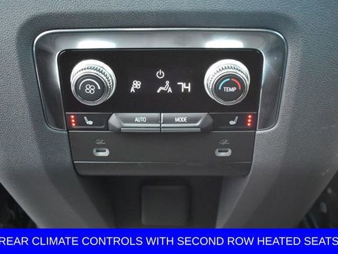 Used 2022 GMC Yukon Denali image 6