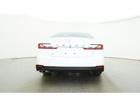 New 2026 Toyota Camry SE image 23