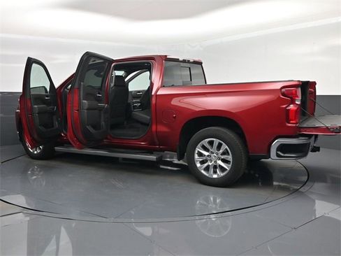 Used 2019 Chevrolet Silverado 1500 LTZ w/ LTZ Premium Package image 65