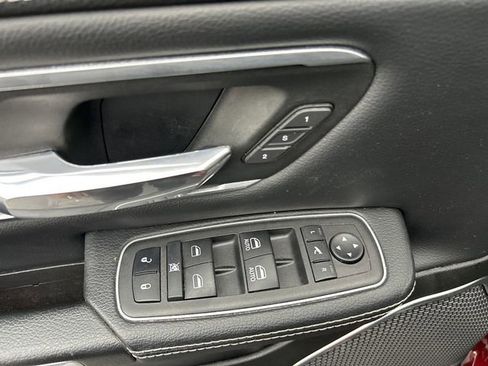 Used 2023 RAM 1500 Laramie image 21