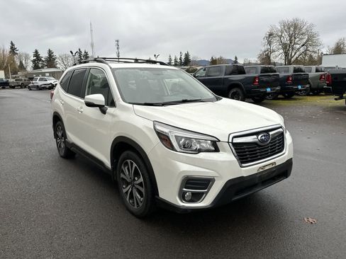Used 2019 Subaru Forester Limited w/ Popular Package #3 image 4
