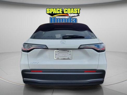 New 2026 Honda HR-V LX image 7