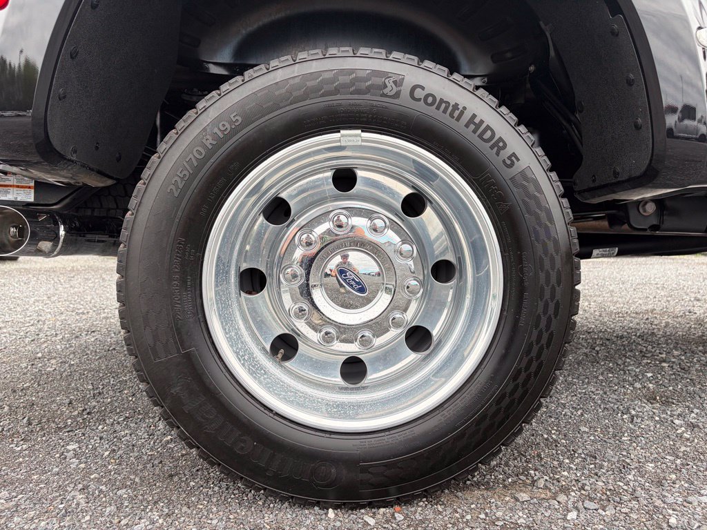 Used 2026 Ford F450 Platinum AWD/4WD image 21