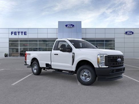New 2026 Ford F250 XL image 7