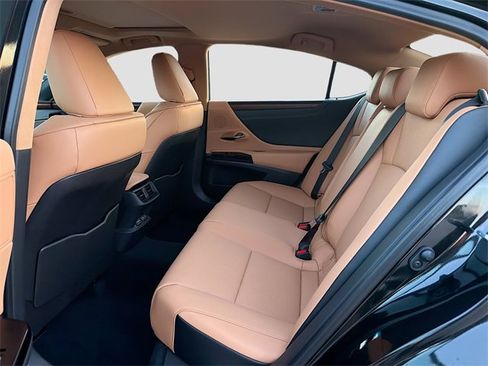 New 2025 Lexus ES 350 w/ Premium Package image 21