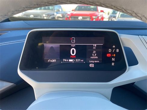 Used 2023 Volkswagen ID.4 Pro S image 25