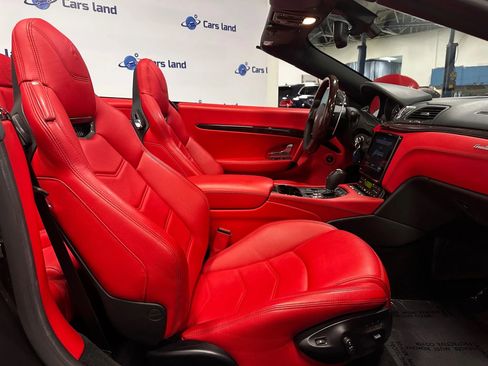 Used 2018 Maserati GranTurismo Sport image 18