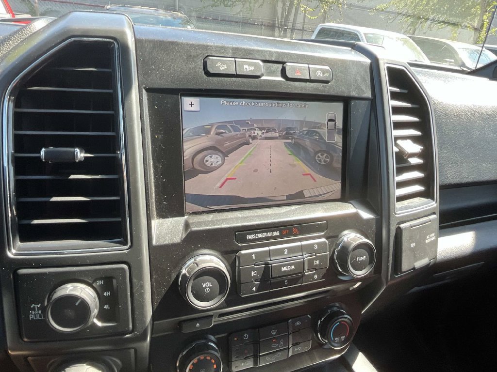 Used 2017 Ford F150 XLT w/ Equipment Group 302A Luxury AWD/4WD image 40