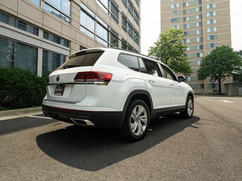 Used 2021 Volkswagen Atlas SE FWD image 3