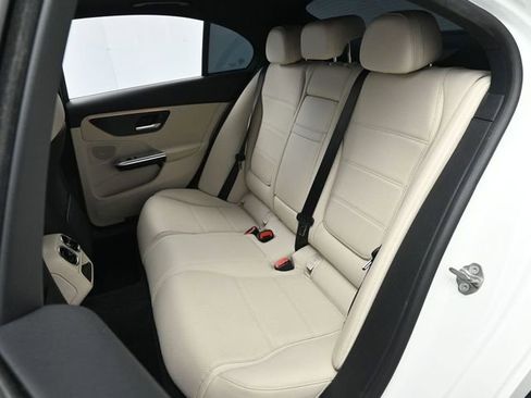 Used 2023 Mercedes-Benz C 300 C 300 image 15