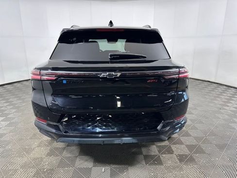 Used 2024 Chevrolet Equinox EV RS image 4
