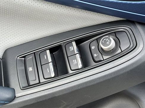 Certified 2021 Subaru Crosstrek Hybrid w/ Popular Package #3 image 12