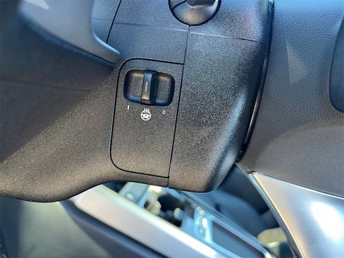 Certified 2025 Mercedes-Benz GLB 250 GLB 250 image 22