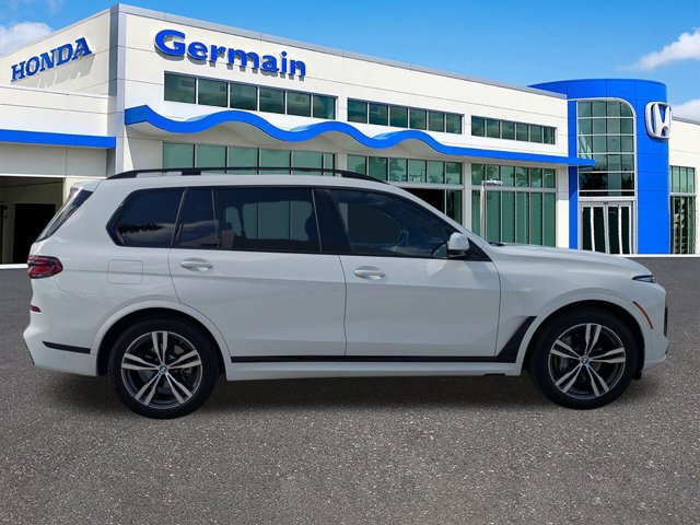 Used 2026 BMW X7 xDrive40i w/ M Sport Package AWD/4WD image 4
