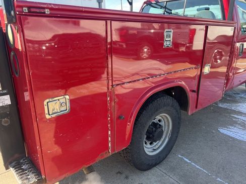 Used 2002 Ford F350 XL image 8