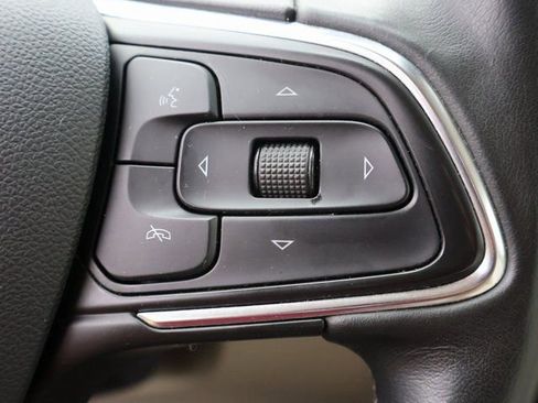 Used 2023 Buick Envision Preferred FWD image 30