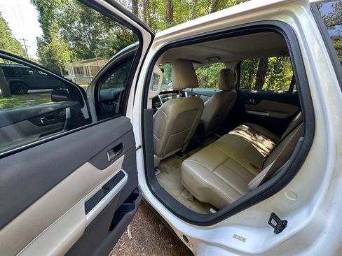 Used 2012 Ford Edge Limited w/ Vision Pkg AWD/4WD image 15