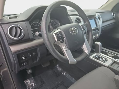 Used 2017 Toyota Tundra SR5 w/ SR5 Upgrade Package RWD image 25