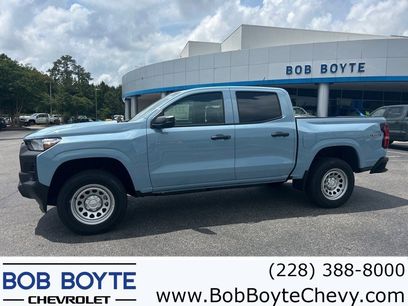New 2025 Chevrolet Colorado W/T w/ Advanced Trailering Package