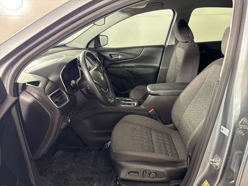 Used 2024 Chevrolet Equinox LT FWD image 29