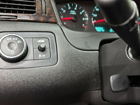 Used 2012 Chevrolet Impala LT image 18