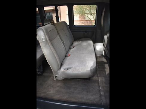 Used 2015 Chevrolet Express 2500 LT w/ LT Preferred Equipment Group RWD image 24
