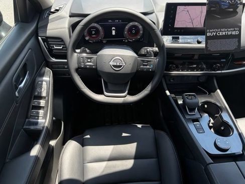 Certified 2026 Nissan Rogue SL AWD/4WD image 36