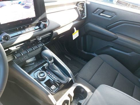 New 2026 GMC Canyon Elevation image 27